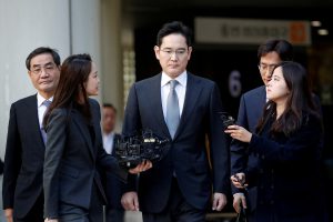 Samsung ‘at a crossroads’ as scion faces bribery charge