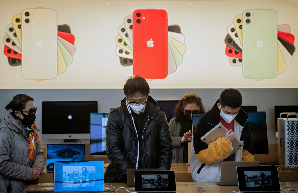 Apple Grabs Record China Market Share as Q4 Sales Surge