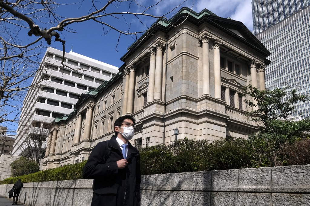 BoJ Holds Firm on Easing But Hints at End to Negative Rates