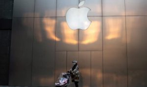 Apple Market Value Dips Below $2 Trillion Amid Demand Fears