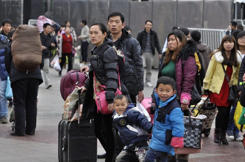 Chinese Citizens Begin Vast Travel Migration Amid Covid Concerns