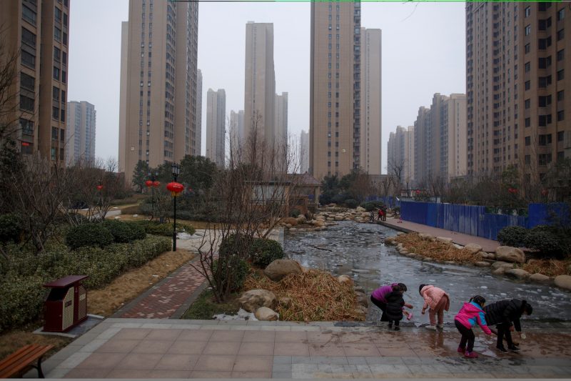 China Developers Flag Risks After Sharp Share Rebound