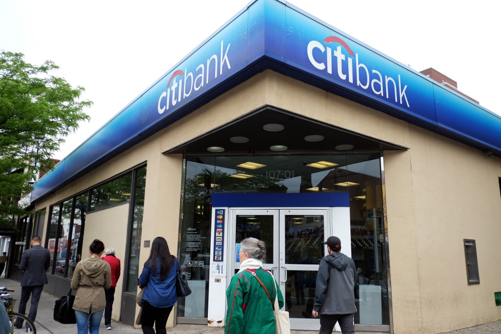 Citi to Hire 350 Bankers to Push Asia Commercial Lending