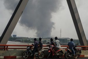 Chinese Garment Factories Set Ablaze Amid Yangon Turmoil