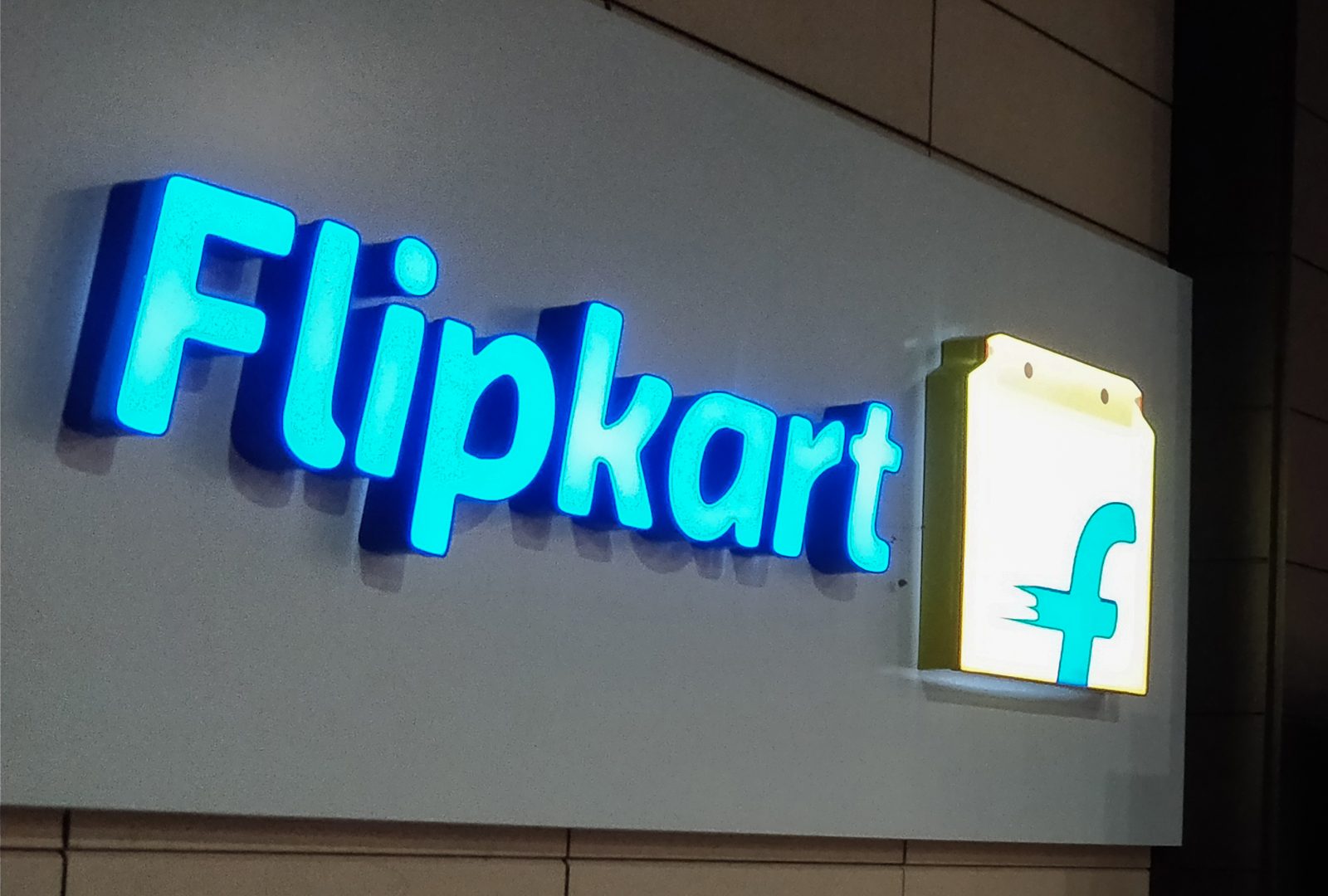 Flipkart Co-Founder Challenges Indian Enforcement Agency Probe