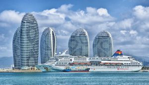 Hainan free trade port inks 35 key investment deals