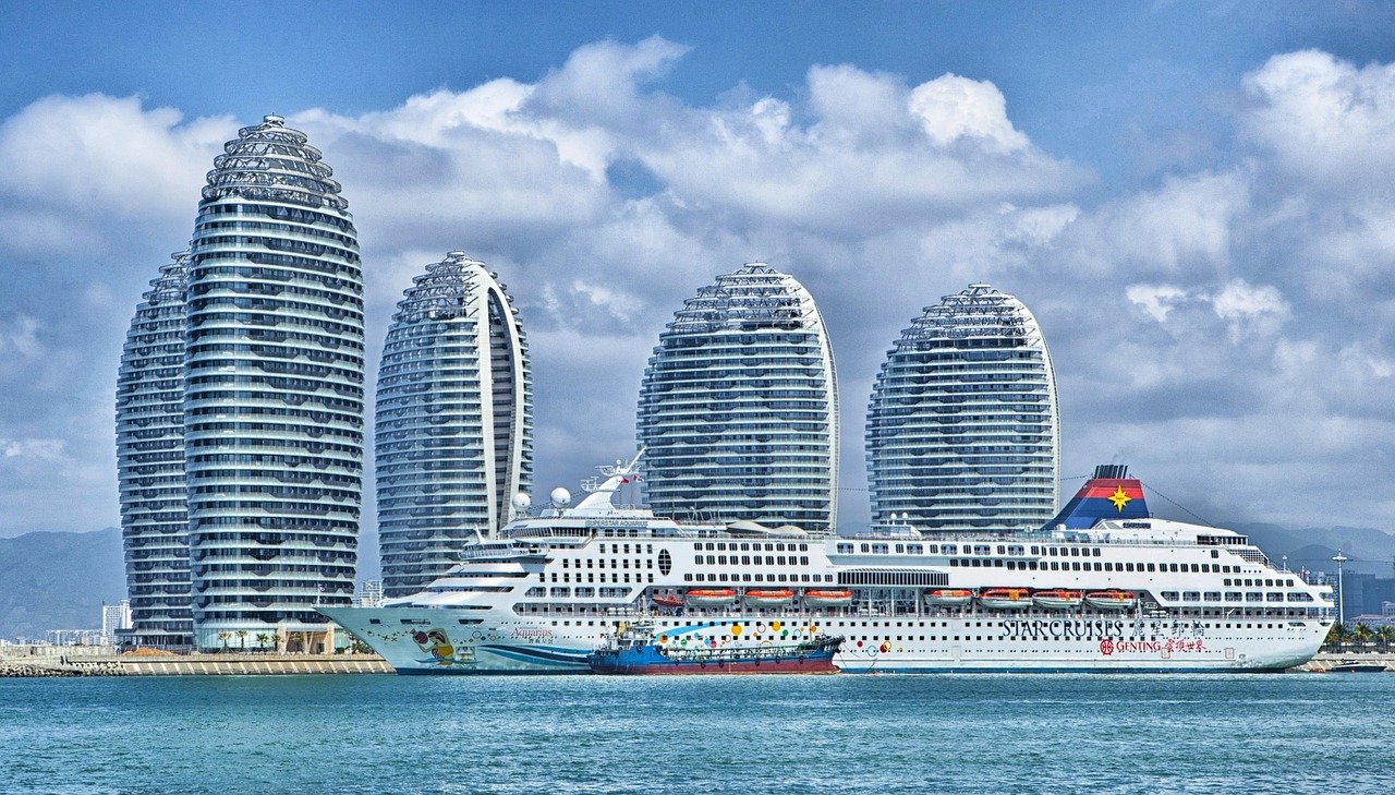 China seeks foreign landing rights for Hainan