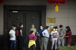 China orders US to shut Chengdu consulate