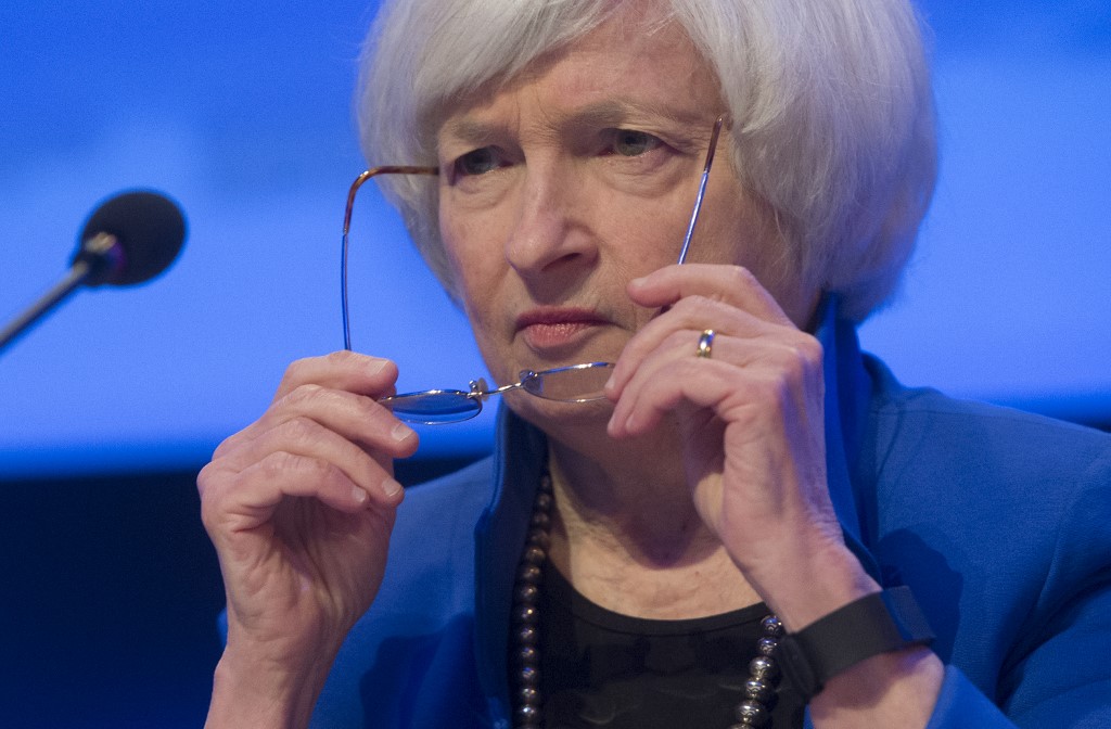 Yellen damps bitcoin excitement with abuse warning
