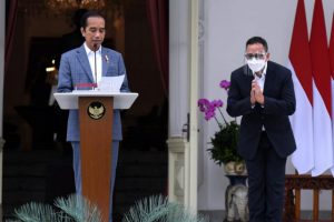 Jokowi Says Indonesia Won’t Budge on Ore Export Ban – Globe