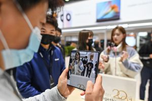 Huawei announces 5G royalty rates for smartphone makers
