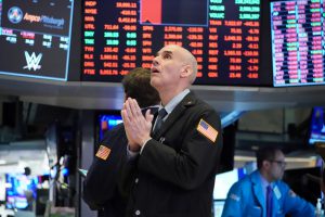 Fed, BoE give markets cause for pause