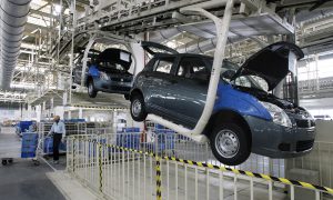 India vehicle sales plunge 51% in June