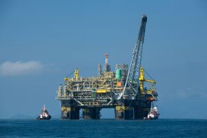 Korean shipyards vying to build huge oil rigs for Petrobras