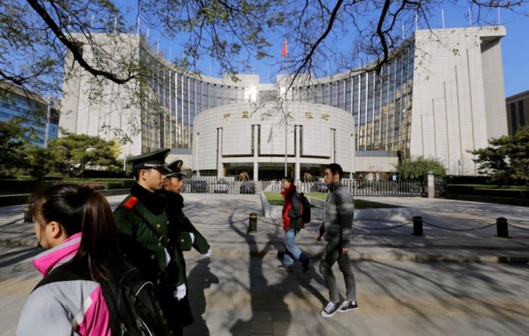 China’s Central Bank Wary on Easing Amid Decline in Bank Margins