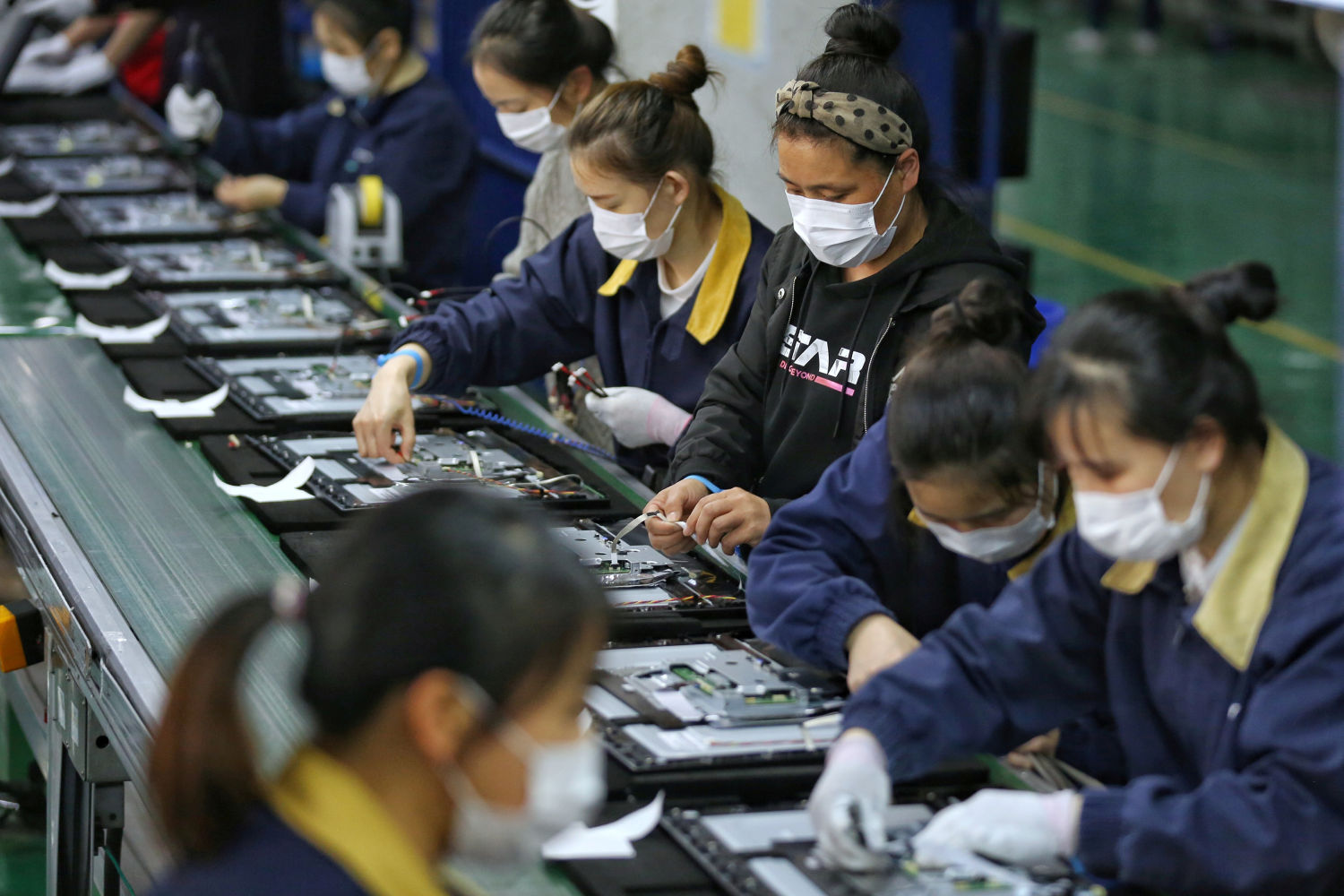 China manufacturers continue to rebound from pandemic