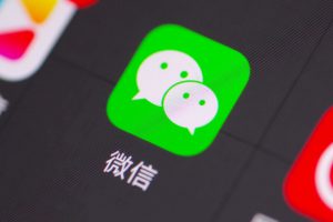 China’s WeChat Shuts Down Bloomberg Account – SCMP