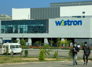 Trouble at Wistron’s Plant in India May Land Apple in Hot Water
