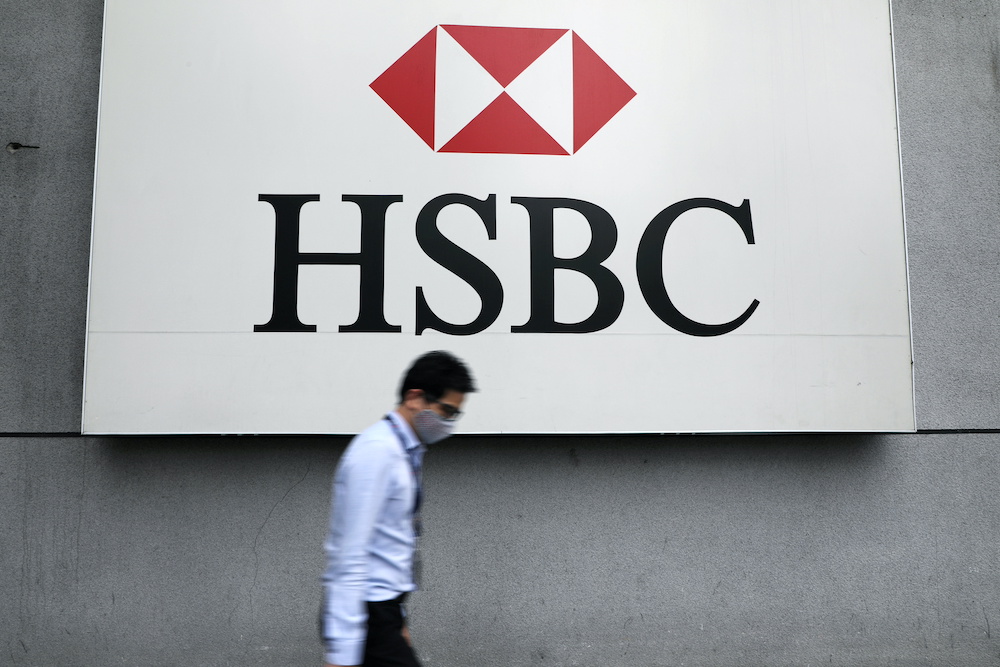 HSBC Avoids China Property Storm With 74% Q3 Profit Jump