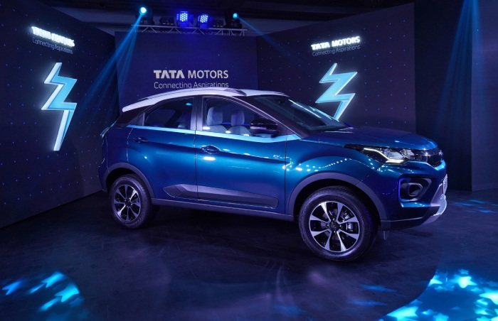 India’s Tata Plans EVs with Larger Batteries, Longer Ranges