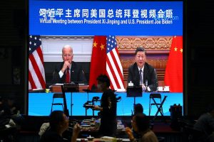 Biden Urges China’s Xi to Abandon Moscow Over Ukraine