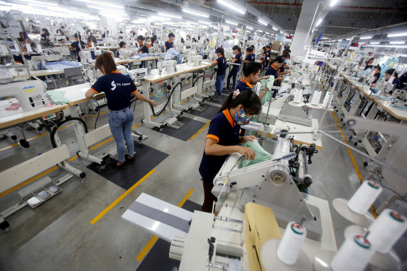 Workers at the TAL Apparel Vietnam Garments factory in Vinh Phuc province. Photo: Reuters