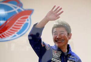 Japan Billionaire Maezawa Set To Fulfil Space Flight Dream