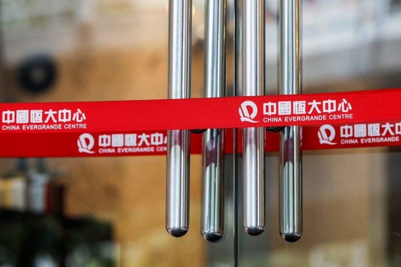 Evergrande ‘Offering Offshore Creditors 30% Stake in Two Units’