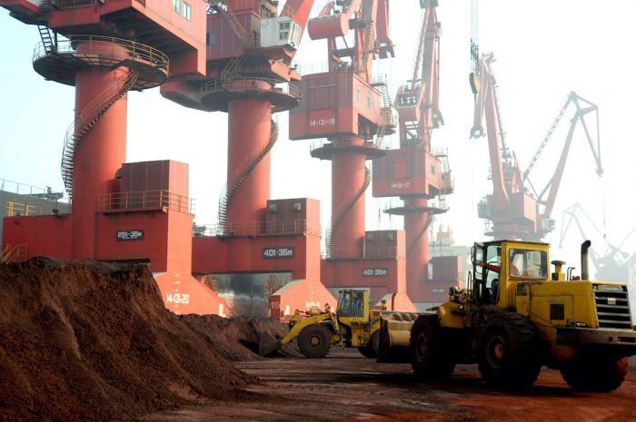 Carmakers Stressed by China’s Curbs on Critical Mineral Exports