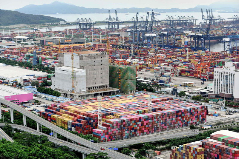The Chinese government has boosted support for the logistics sector to help the economy recover.