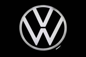 VW Seen In Talks With Huawei on Autonomous Driving Unit