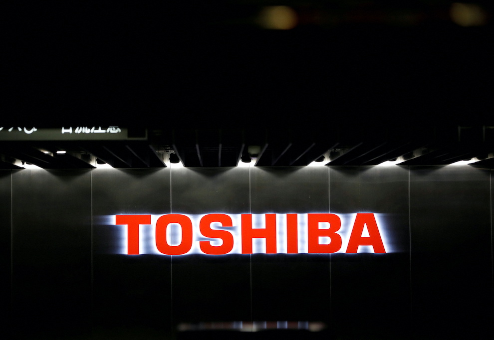 Toshiba Shares Jump After Buyout Put Back on Table