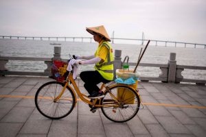 Hong Kong Banks on Growing Mainland Fintech Links