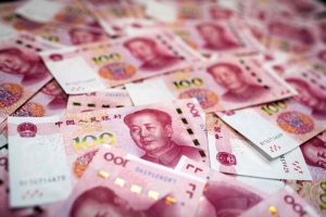 China’s Diving Yuan Could Spark Next Crisis, Hedge Fund Warns