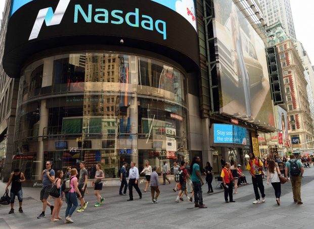 Big Tech’s Lofty Valuations Spark Bruising Selloff Fears