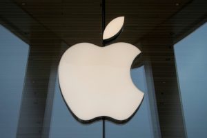 Ex-Apple Engineer Charged For Stealing Tech, Fleeing to China