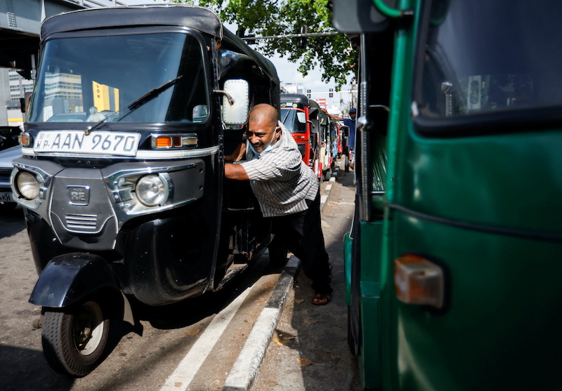 Sri Lanka Says IMF May Provide Rapid Aid as India Backs Move