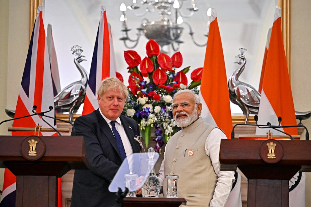 Modi, Johnson Discuss Free-Trade Deal, Fighter Jets