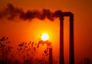 中国将控制高碳石化产品出口