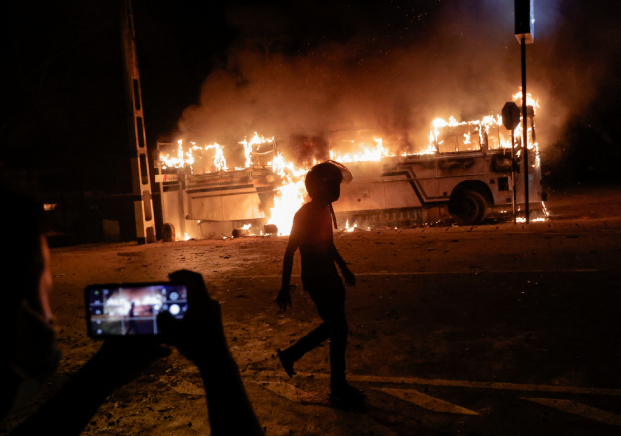 Sri Lanka curfew