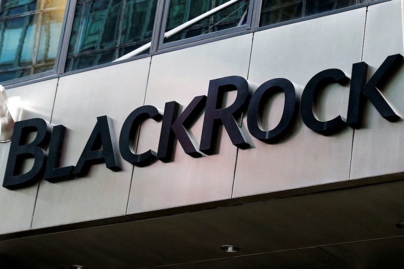 BlackRock Seen Planning First China ETF Product This Year