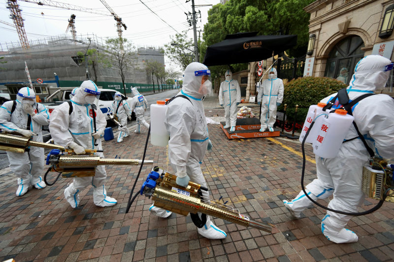 Shanghai Uses Homes for Quarantine, Sparking Anger