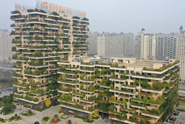 China Property Crisis Intensifies, Cloud Over Country Garden