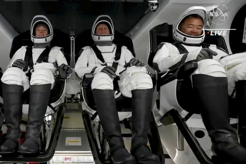 China’s Astronauts to Get Slimmest Ever Space Nappies – SCMP