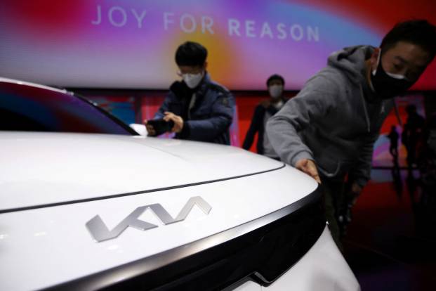 Kia Bullish on EV Demand Despite Tesla, GM, Ford Fears