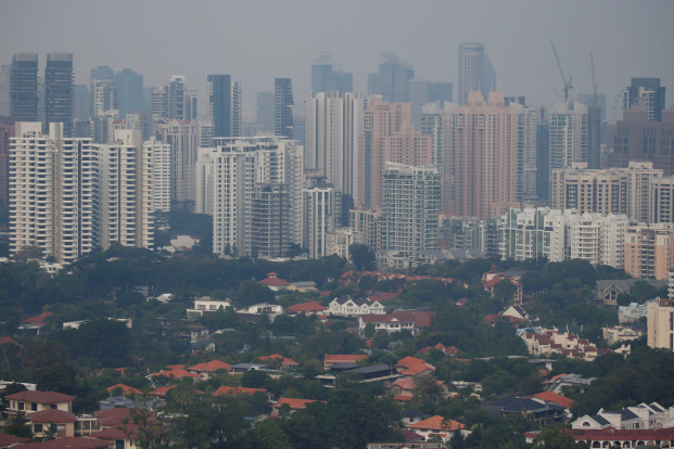 Singapore REITS Ripe for Take-Private Deals as Rates Rise