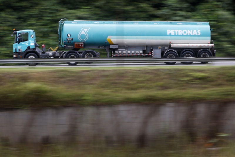 Malaysia’s State-Owned Petronas Sets Up Clean Energy Unit