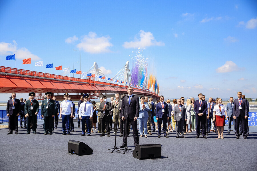 china-russia bridge