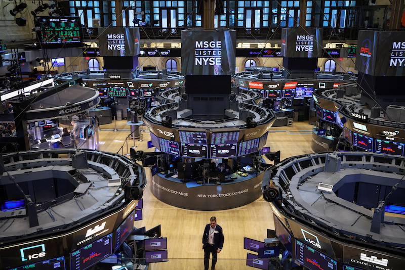 Five Big China State-Owned Companies to Delist from NYSE