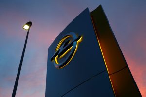 Opel Halts China Expansion Plan on US Tensions – Handelsblatt